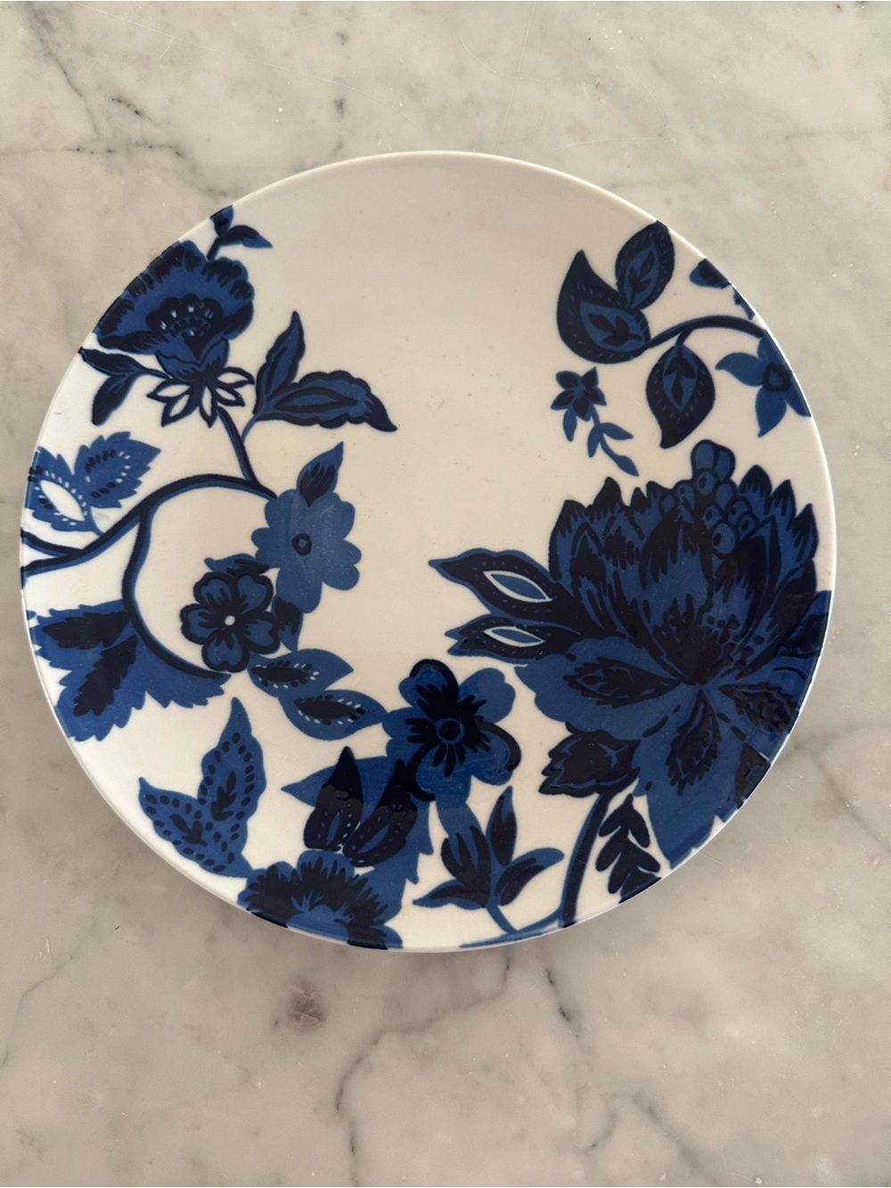 Plate in Blue Floral by ROYAL NORFOLK  7 5/8” Excellent for Plate Wall